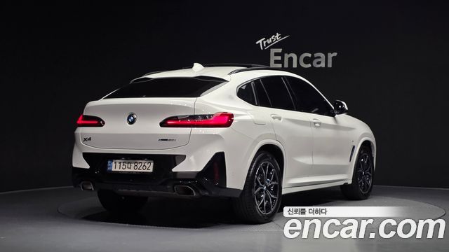 BMW X4 2022 — photo 2