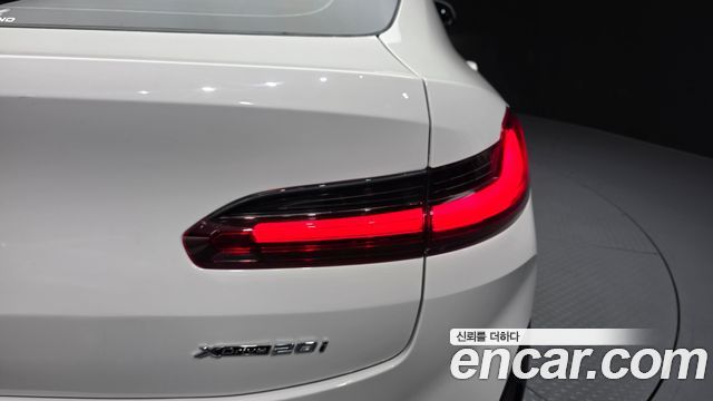 BMW X4 2022 — photo 9