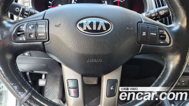 Kia Sportage 2016 — photo 9