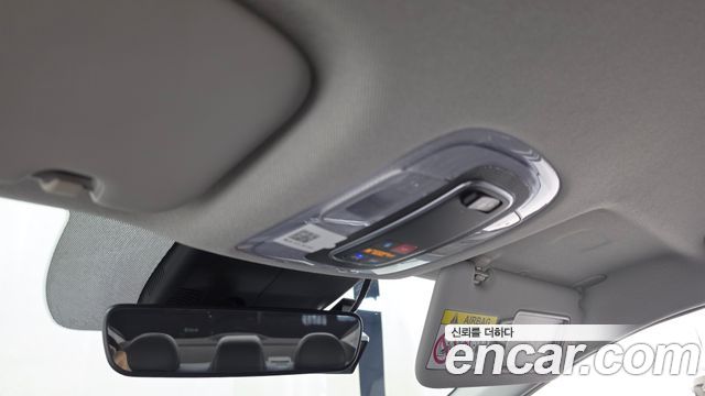Hyundai AVANTE 2023 — photo 18