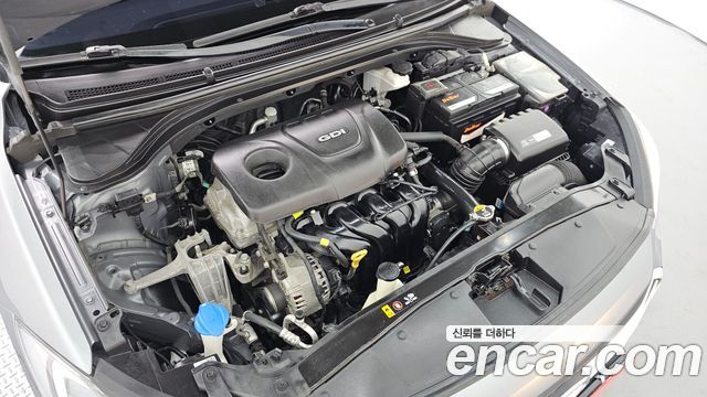 Hyundai AVANTE 2017 — photo 6