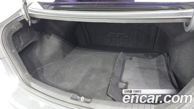 Hyundai AVANTE 2017 — photo 30