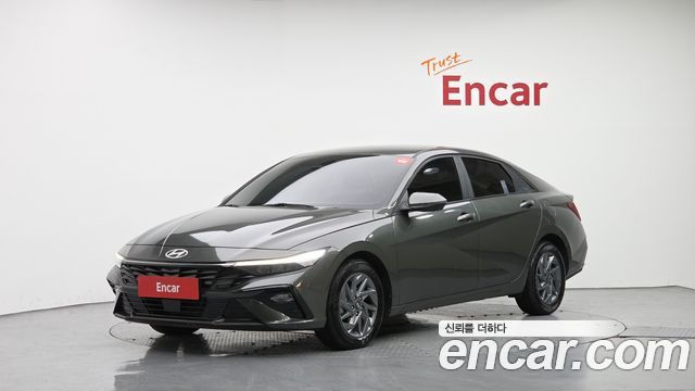 Hyundai AVANTE 2024 — photo 1
