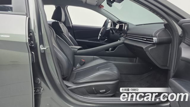 Hyundai AVANTE 2024 — photo 11