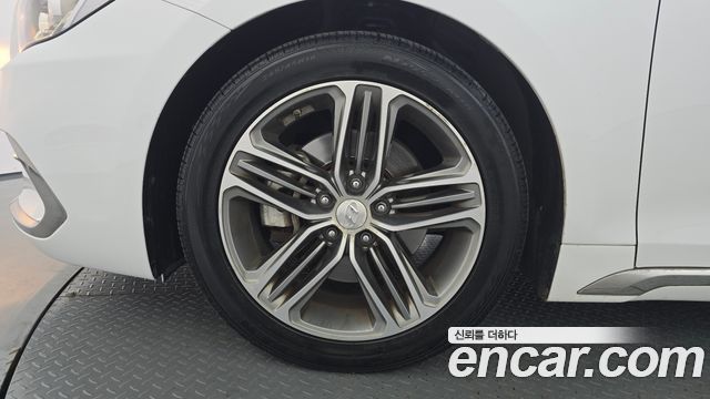 Hyundai Grandeur 2018 — photo 5