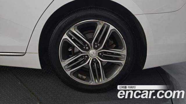 Hyundai Grandeur 2018 — photo 7