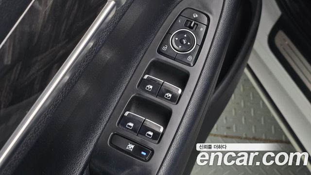 Hyundai Grandeur 2018 — photo 30