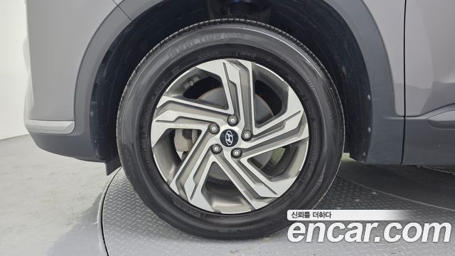 Hyundai Santafe 2022 — photo 5