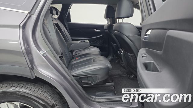 Hyundai Santafe 2022 — photo 12