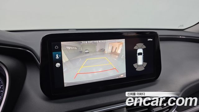 Hyundai Santafe 2022 — photo 16