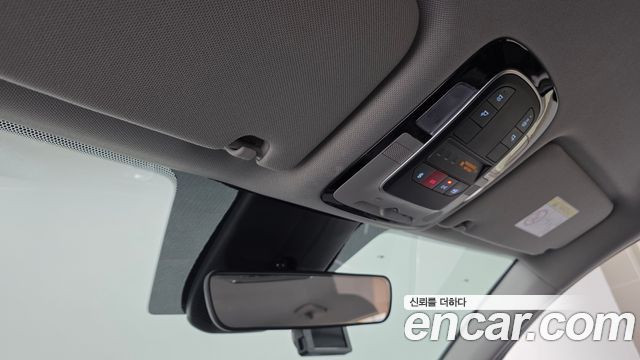 Hyundai Santafe 2022 — photo 18