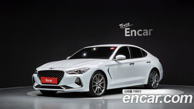 Genesis G70 2019 — photo 1