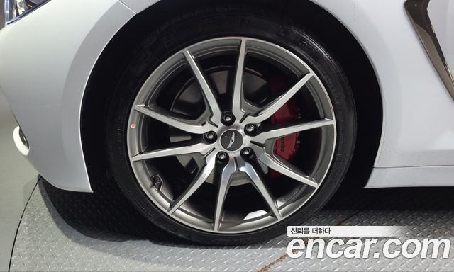 Genesis G70 2019 — photo 5