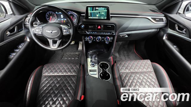 Genesis G70 2019 — photo 10