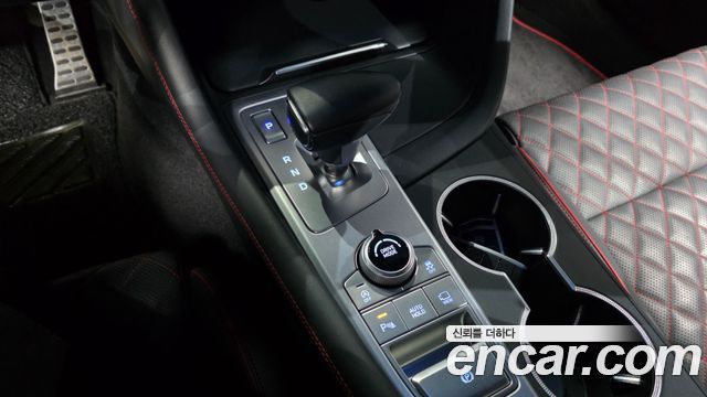 Genesis G70 2019 — photo 12