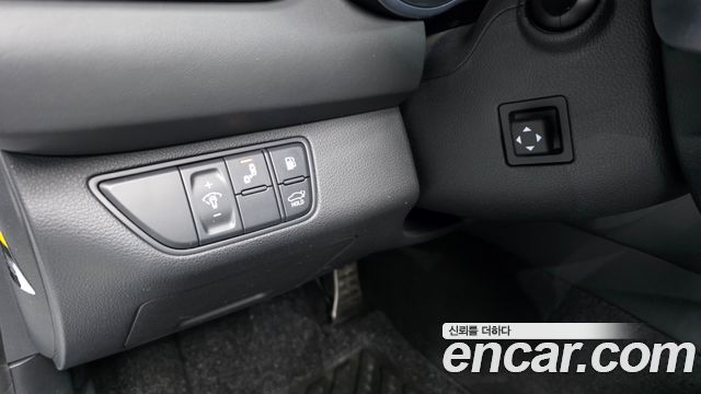 Genesis G70 2019 — photo 23
