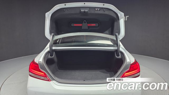 Genesis G70 2019 — photo 26