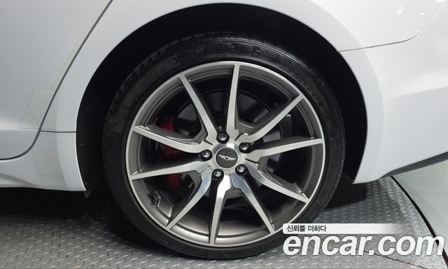 Genesis G70 2019 — photo 7