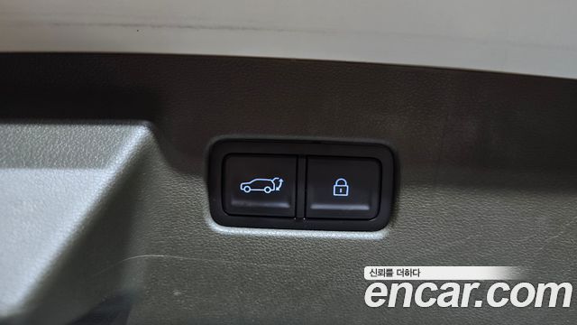 Hyundai Santafe 2024 — photo 22