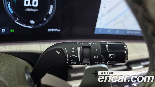 Hyundai Santafe 2024 — photo 25