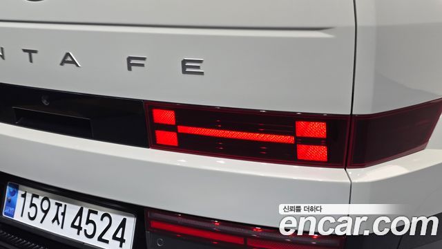 Hyundai Santafe 2024 — photo 9