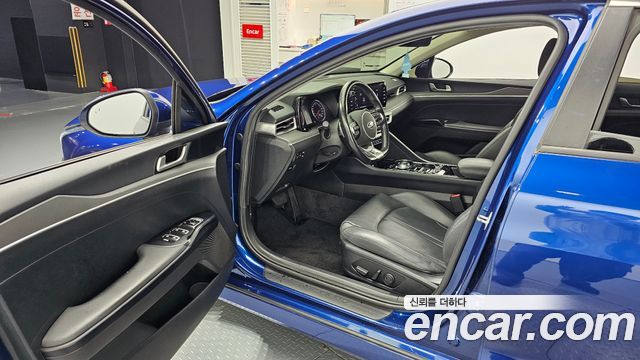 Kia K5 2021 — photo 13