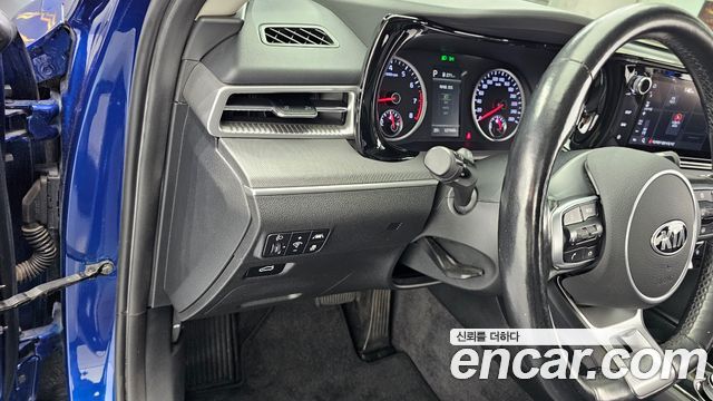 Kia K5 2021 — photo 24