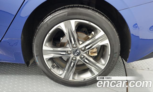 Kia K5 2021 — photo 7