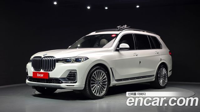 BMW X7 2022 — photo 1