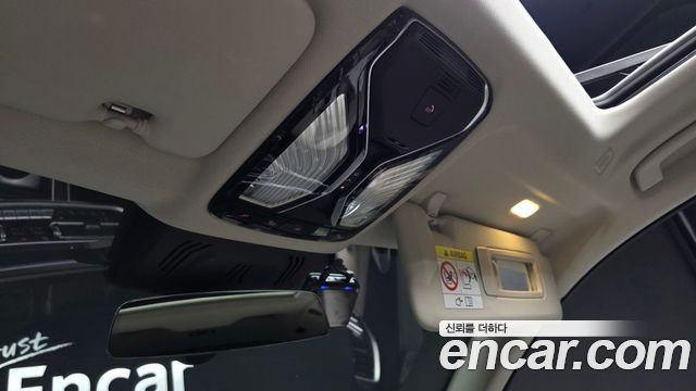 BMW X7 2022 — photo 32