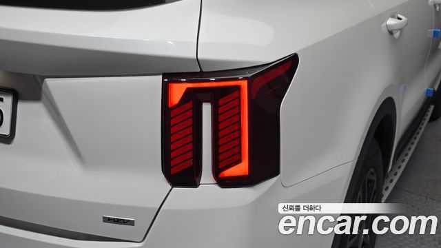 Kia Sorento 2025 — photo 9