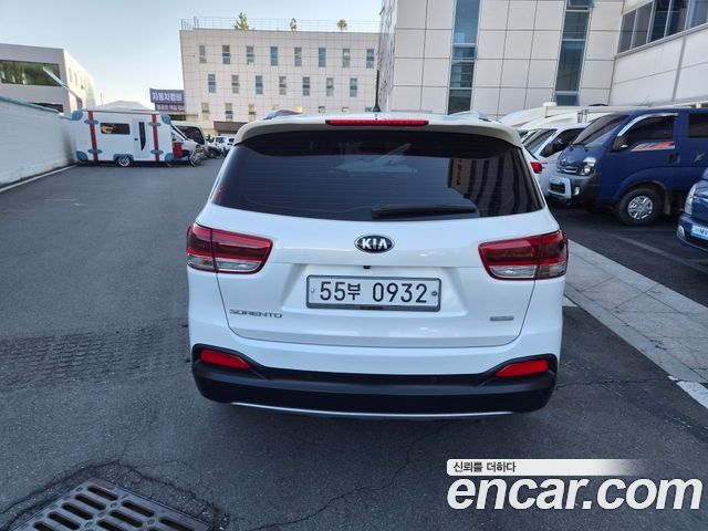 Kia Sorento 2016 — photo 3