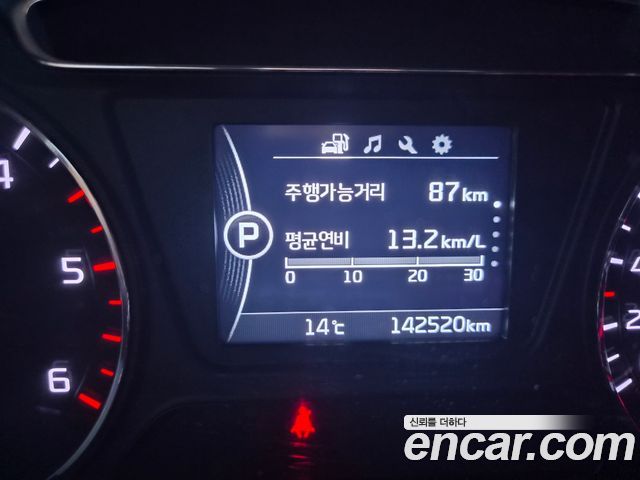Kia Sorento 2016 — photo 8