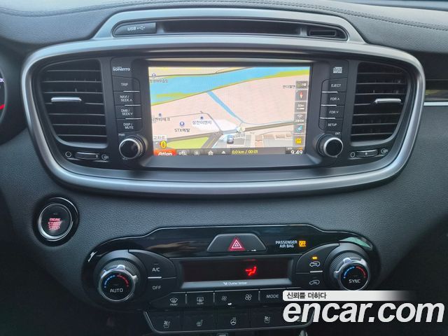 Kia Sorento 2016 — photo 9