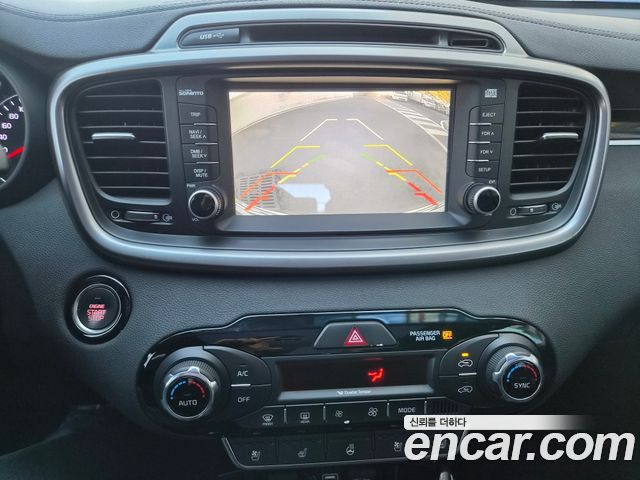 Kia Sorento 2016 — photo 10