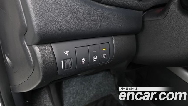 Kia Porte 2011 — photo 12