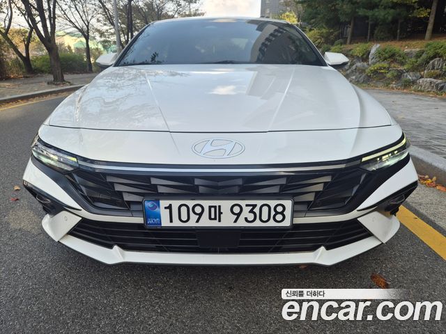 Hyundai AVANTE 2024 — photo 1