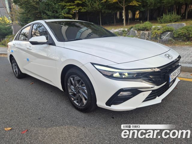Hyundai AVANTE 2024 — photo 3