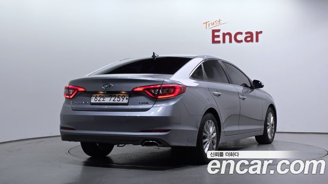 Hyundai Sonata 2015 — photo 2