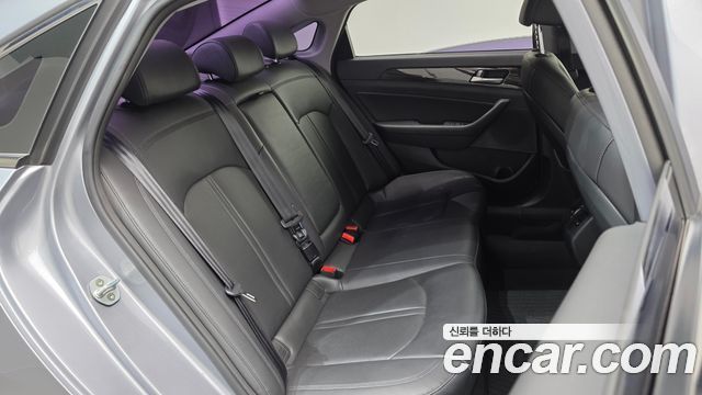 Hyundai Sonata 2015 — photo 17