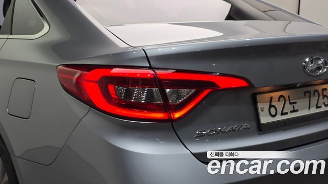 Hyundai Sonata 2015 — photo 9