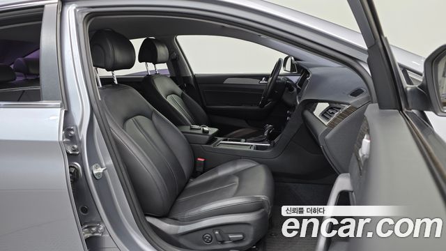 Hyundai Sonata 2015 — photo 16