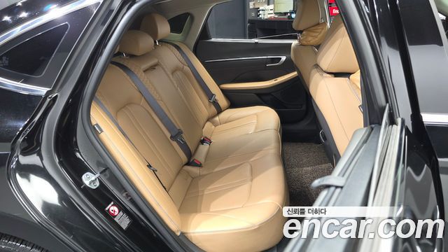 Hyundai Sonata 2020 — photo 18