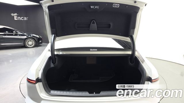 Hyundai Grandeur 2023 — photo 26