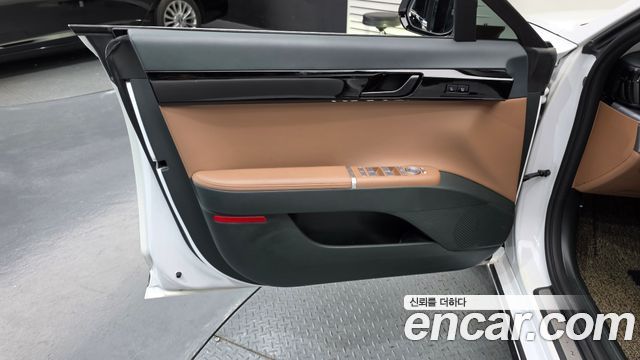 Hyundai Grandeur 2023 — photo 14
