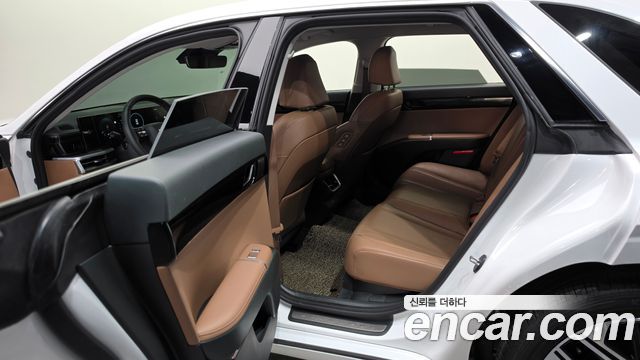 Hyundai Grandeur 2023 — photo 16