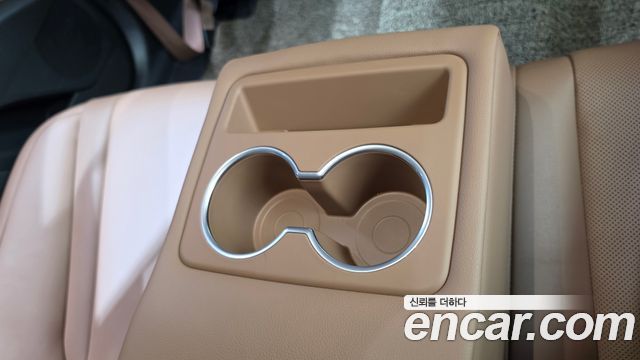 Hyundai Grandeur 2023 — photo 27