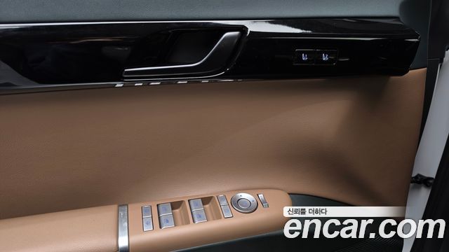 Hyundai Grandeur 2023 — photo 29
