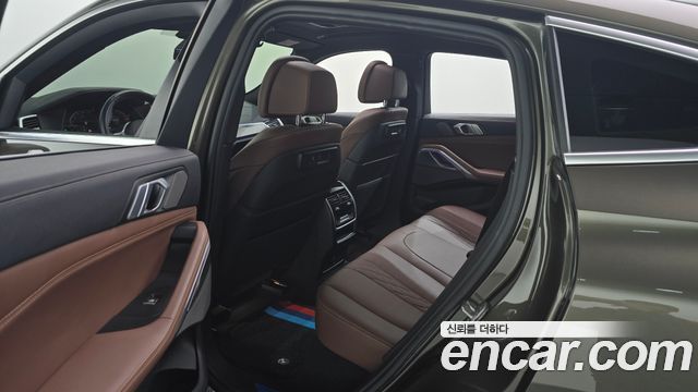 BMW X6 2022 — photo 18