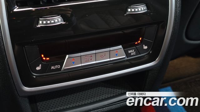 BMW X6 2022 — photo 19
